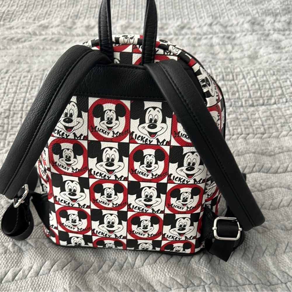 Loungefly Mickey Mouse Clubhouse Red and Black Backpack EUC - Picture 4 of 7